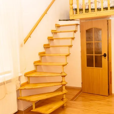 Apartment біля цирку *